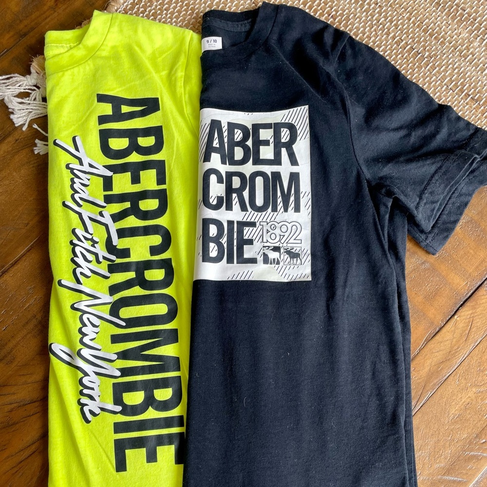 Pair of Abercrombie Kids Graphic Tees - size 9/10
